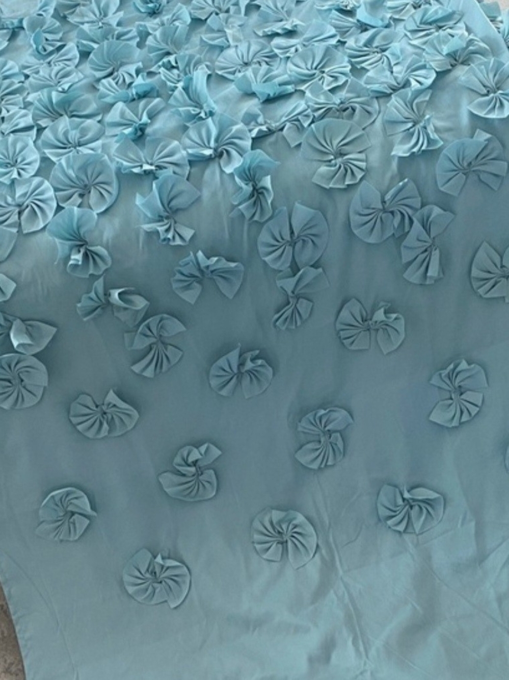 Textured Rosette Shower Curtain in Light Blue